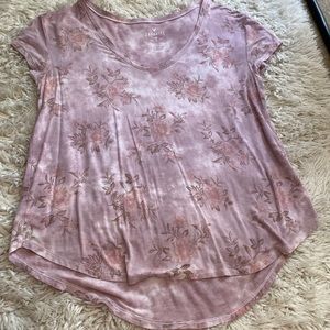 American Eagle Pink floral favorite t-shirt